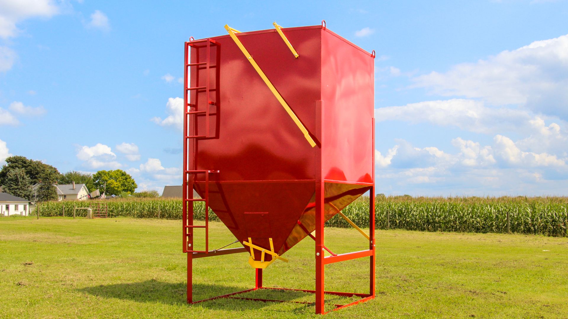 exterior of 5 ton small grain bin sizes